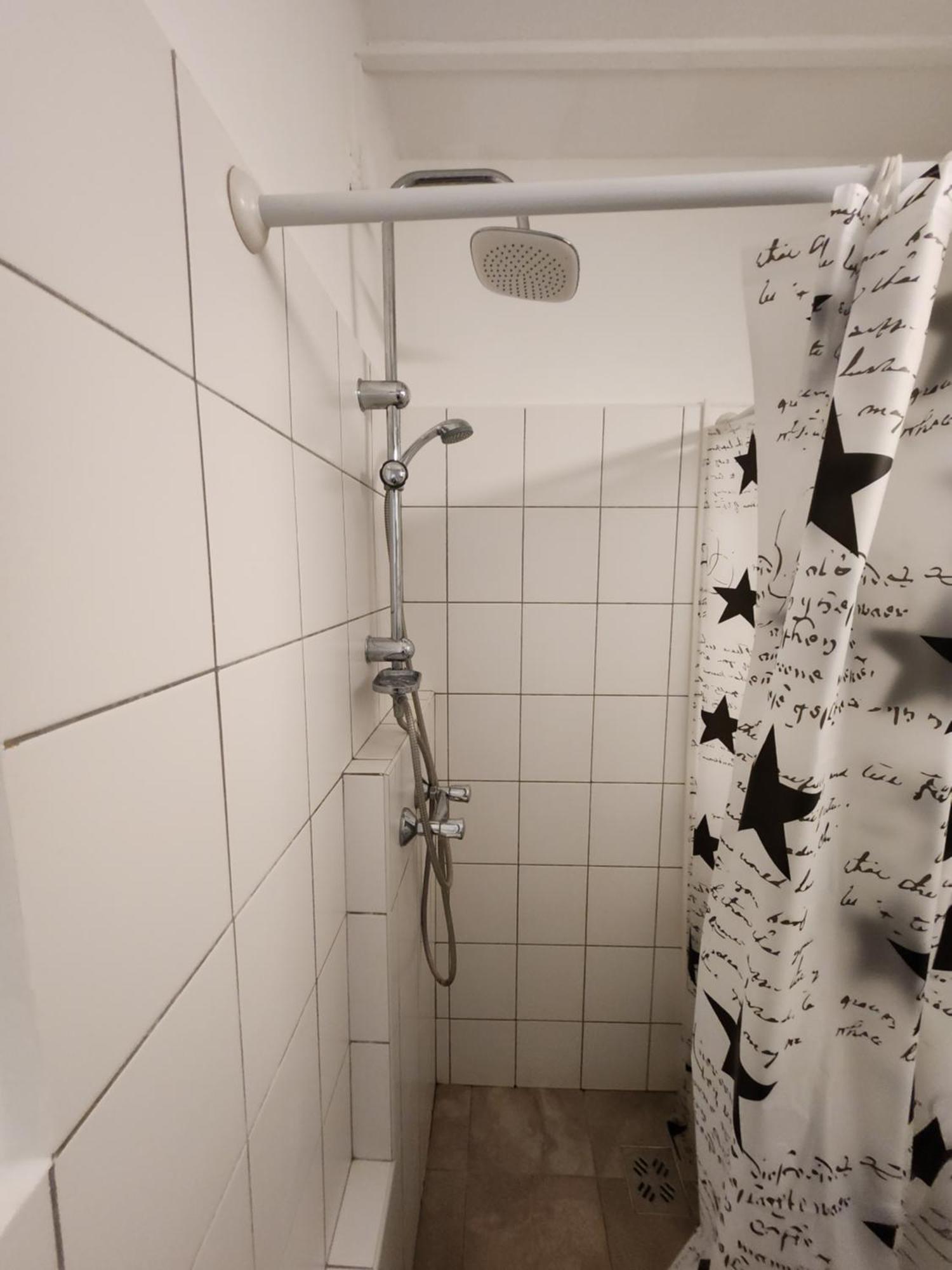Orsi Apartman / Vendeghaz Kecskemet Bagian luar foto